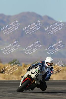 media/Dec-06-2024-CVMA Friday Practice (Fri) [[e1d1c5d4fc]]/4-Group 4 and Trackday/Session 4 (Turn 16)/